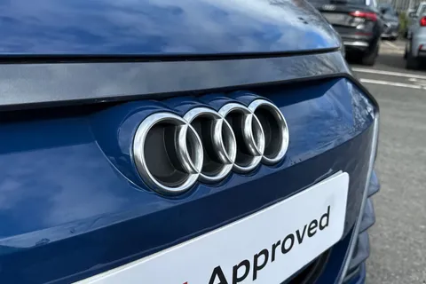 BT72NKP Audi e-tron GT GT quattro 350,00 kW Thumbnail #33