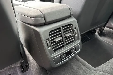 BT72NKP Audi e-tron GT GT quattro 350,00 kW Thumbnail #40