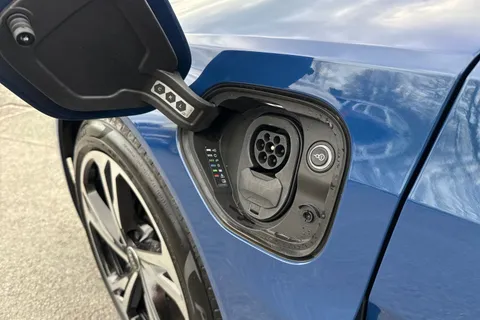 BT72NKP Audi e-tron GT GT quattro 350,00 kW Thumbnail #42