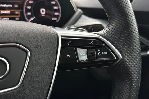 BT72NKP Audi e-tron GT GT quattro 350,00 kW Thumbnail #46