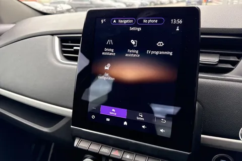 AV20VLP Renault Zoe 100kW i GT Line R135 50kWh 5dr Auto Thumbnail #49