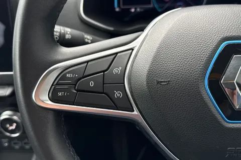 AV20VLP Renault Zoe 100kW i GT Line R135 50kWh 5dr Auto Thumbnail #53