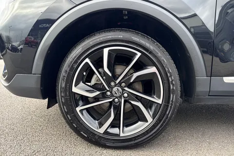 DE73YCH MG Mg Zs 1.5 VTi-TECH Exclusive Euro 6 (s/s) 5dr Thumbnail #13