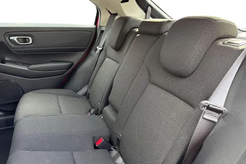 FG22LDD Honda HR-V 1.5 eHEV Elegance 5dr CVT Thumbnail #19