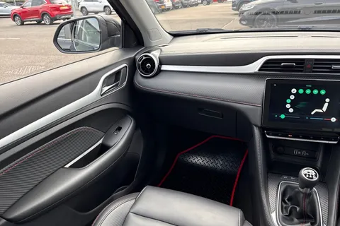 DE73YCH MG Mg Zs 1.5 VTi-TECH Exclusive Euro 6 (s/s) 5dr Thumbnail #21