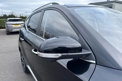 DE73YCH MG Mg Zs 1.5 VTi-TECH Exclusive Euro 6 (s/s) 5dr Thumbnail #29