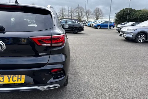 DE73YCH MG Mg Zs 1.5 VTi-TECH Exclusive Euro 6 (s/s) 5dr Thumbnail #34