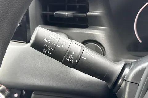 FG22LDD Honda HR-V 1.5 eHEV Elegance 5dr CVT Thumbnail #37