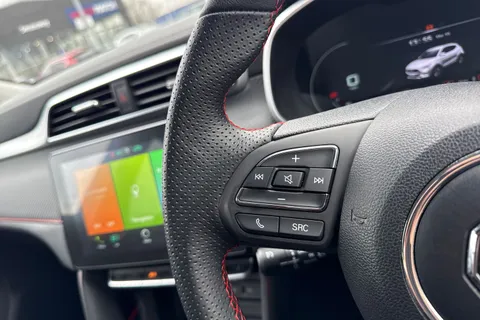 DE73YCH MG Mg Zs 1.5 VTi-TECH Exclusive Euro 6 (s/s) 5dr Thumbnail #40