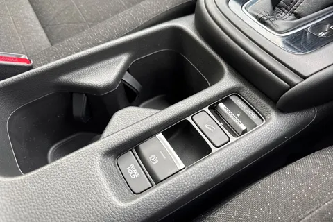 FG22LDD Honda HR-V 1.5 eHEV Elegance 5dr CVT Thumbnail #45