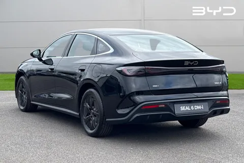  BYD Seal 6 1.5 DM-i 10kWh Boost CVT Auto Euro 6 (s/s) 4dr Thumbnail #3