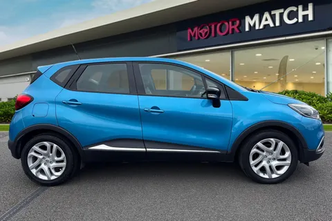 BF65NVJ Renault Captur 1.5 dCi ENERGY Dynamique MediaNav Euro 5 (s/s) 5dr Thumbnail #3