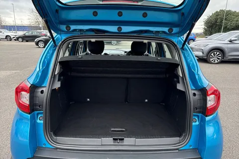 BF65NVJ Renault Captur 1.5 dCi ENERGY Dynamique MediaNav Euro 5 (s/s) 5dr Thumbnail #7