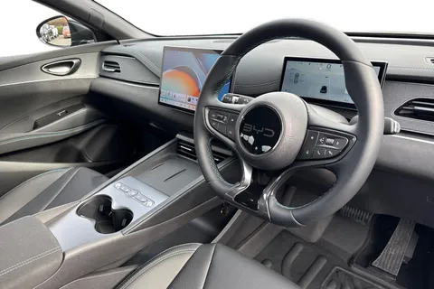  BYD Seal 6 1.5 DM-i 10kWh Boost CVT Auto Euro 6 (s/s) 4dr Thumbnail #8