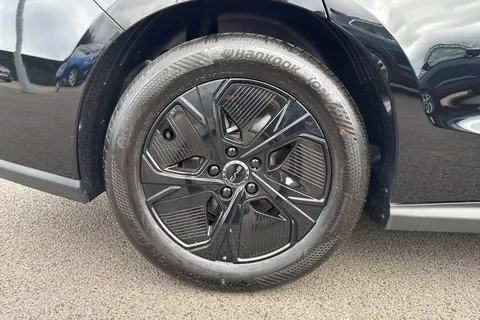  BYD Seal 6 1.5 DM-i 10kWh Boost CVT Auto Euro 6 (s/s) 4dr Thumbnail #22