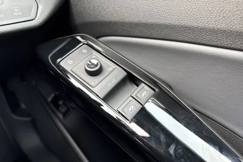 KY75RWJ Volkswagen ID.5 210kW Match Pro 77kWh ⭐Info Pack plus, Style pack, Assistance Package Drive Thumbnail #22