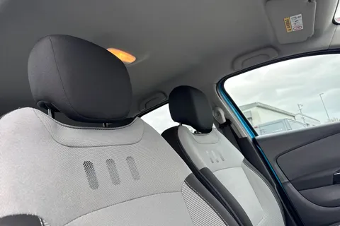 BF65NVJ Renault Captur 1.5 dCi ENERGY Dynamique MediaNav Euro 5 (s/s) 5dr Thumbnail #24