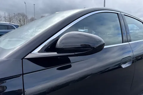  BYD Seal 6 1.5 DM-i 10kWh Boost CVT Auto Euro 6 (s/s) 4dr Thumbnail #30