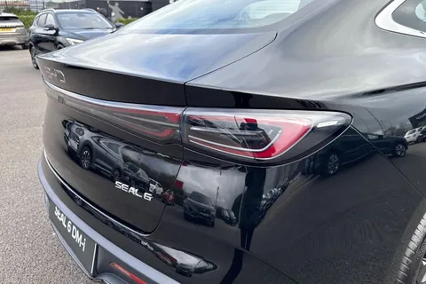  BYD Seal 6 1.5 DM-i 10kWh Boost CVT Auto Euro 6 (s/s) 4dr Thumbnail #33