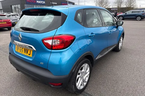 BF65NVJ Renault Captur 1.5 dCi ENERGY Dynamique MediaNav Euro 5 (s/s) 5dr Thumbnail #33