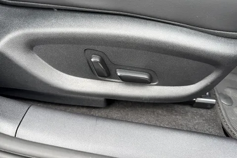  BYD Seal 6 1.5 DM-i 10kWh Boost CVT Auto Euro 6 (s/s) 4dr Thumbnail #38