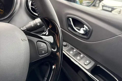 BF65NVJ Renault Captur 1.5 dCi ENERGY Dynamique MediaNav Euro 5 (s/s) 5dr Thumbnail #37