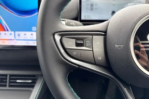  BYD Seal 6 1.5 DM-i 10kWh Boost CVT Auto Euro 6 (s/s) 4dr Thumbnail #40