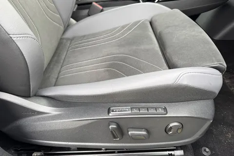 KY75RWJ Volkswagen ID.5 210kW Match Pro 77kWh ⭐Info Pack plus, Style pack, Assistance Package Drive Thumbnail #42