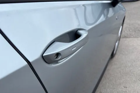 DE75EPJ Volkswagen Golf 1.5 TSI 272 GTE eHybrid 5dr DSG Thumbnail #28