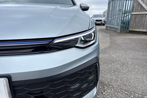 DE75EPJ Volkswagen Golf 1.5 TSI 272 GTE eHybrid 5dr DSG Thumbnail #31