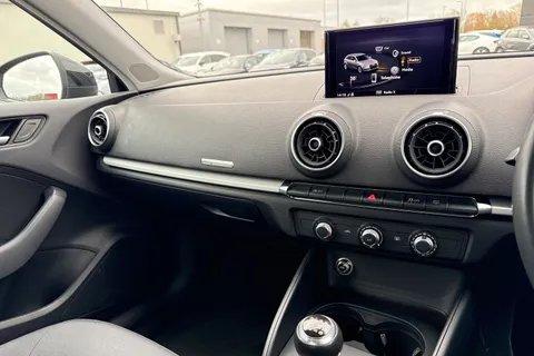 BW19FKF Audi A3 1.6 TDI 30 SE Technik Sportback Euro 6 (s/s) 5dr Thumbnail #46