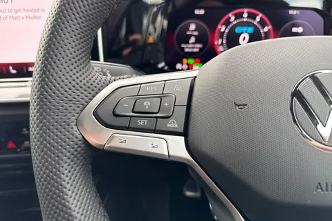 DE75EPJ Volkswagen Golf 1.5 TSI 272 GTE eHybrid 5dr DSG Thumbnail #44