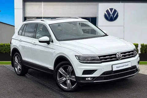 DA19RZX Volkswagen Tiguan 2.0 TDI 190 4Motion SEL 5dr DSG **TOW BAR, LEATHER** Thumbnail #2