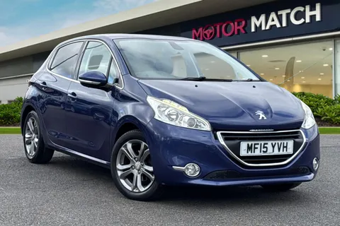 MF15YVH PEUGEOT 208 1.2 VTi PureTech Allure Euro 6 5dr Thumbnail #2