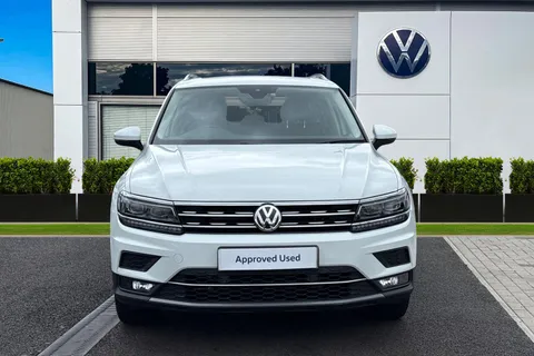 DA19RZX Volkswagen Tiguan 2.0 TDI 190 4Motion SEL 5dr DSG **TOW BAR, LEATHER** Thumbnail #7