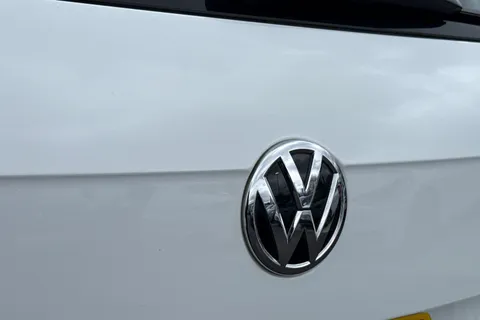 DA19RZX Volkswagen Tiguan 2.0 TDI 190 4Motion SEL 5dr DSG **TOW BAR, LEATHER** Thumbnail #30