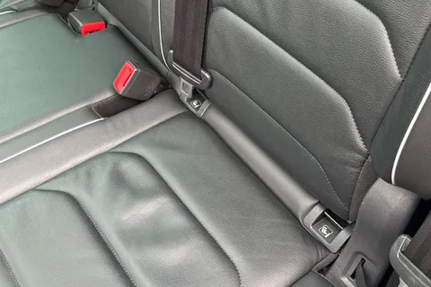 DA19RZX Volkswagen Tiguan 2.0 TDI 190 4Motion SEL 5dr DSG **TOW BAR, LEATHER** Thumbnail #33