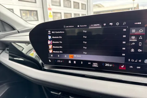 35 of 55 for Audi Q6 E-Tron Q6 SUV Sport e-tron 185,00 kW