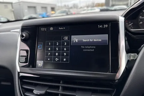 MF15YVH PEUGEOT 208 1.2 VTi PureTech Allure Euro 6 5dr Thumbnail #49