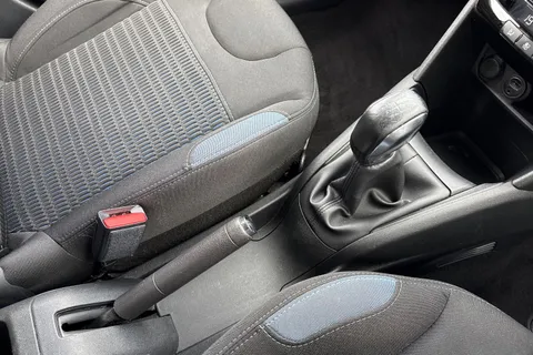 MF15YVH PEUGEOT 208 1.2 VTi PureTech Allure Euro 6 5dr Thumbnail #54