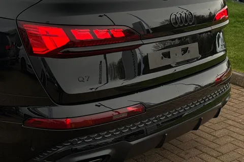Audi Q7 3.0 TDI V6 50 Vorsprung Tiptronic quattro Euro 6 (s/s) 5dr Thumbnail #8