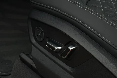 Audi Q7 3.0 TDI V6 50 Vorsprung Tiptronic quattro Euro 6 (s/s) 5dr Thumbnail #36