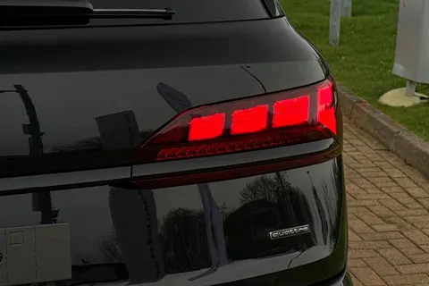 Audi Q7 3.0 TDI V6 50 Vorsprung Tiptronic quattro Euro 6 (s/s) 5dr Thumbnail #47