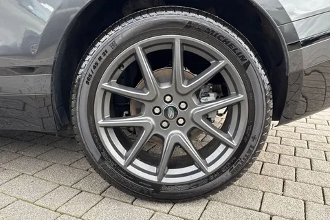 KW24LJE Land Rover Range Rover Velar 2.0 D200 Dynamic HSE 5dr Thumbnail #40