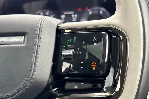 KW24LJE Land Rover Range Rover Velar 2.0 D200 Dynamic HSE 5dr Thumbnail #48