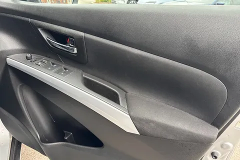 DF19RFE Suzuki Sx4 S-Cross 1.0 Boosterjet SZ-T 5dr Thumbnail #20