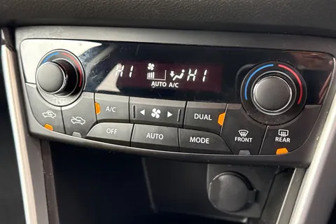 DF19RFE Suzuki Sx4 S-Cross 1.0 Boosterjet SZ-T 5dr Thumbnail #21