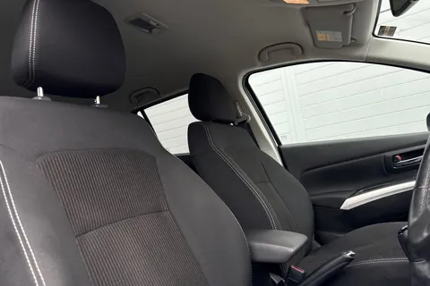 DF19RFE Suzuki Sx4 S-Cross 1.0 Boosterjet SZ-T 5dr Thumbnail #23