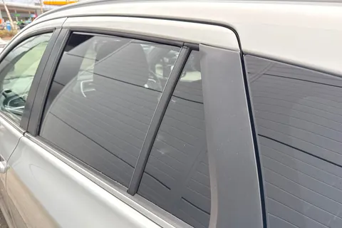 DF19RFE Suzuki Sx4 S-Cross 1.0 Boosterjet SZ-T 5dr Thumbnail #27