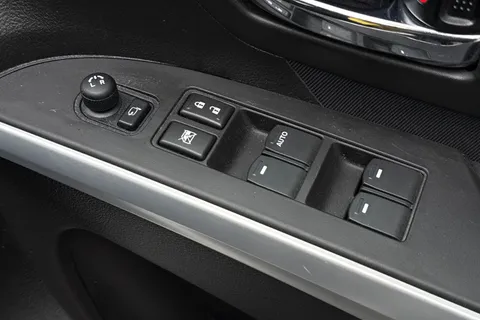 DF19RFE Suzuki Sx4 S-Cross 1.0 Boosterjet SZ-T 5dr Thumbnail #37